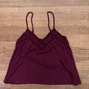 American Eagle maroon lace trim blouse shirt top size SP
 b75